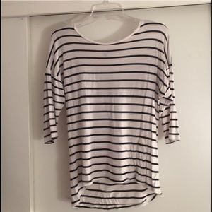 White and Black H&M shirt