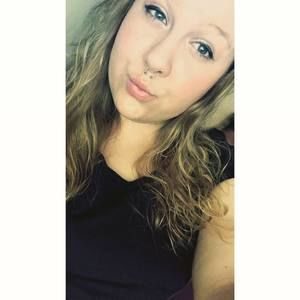 Meet your Posher, Tabitha