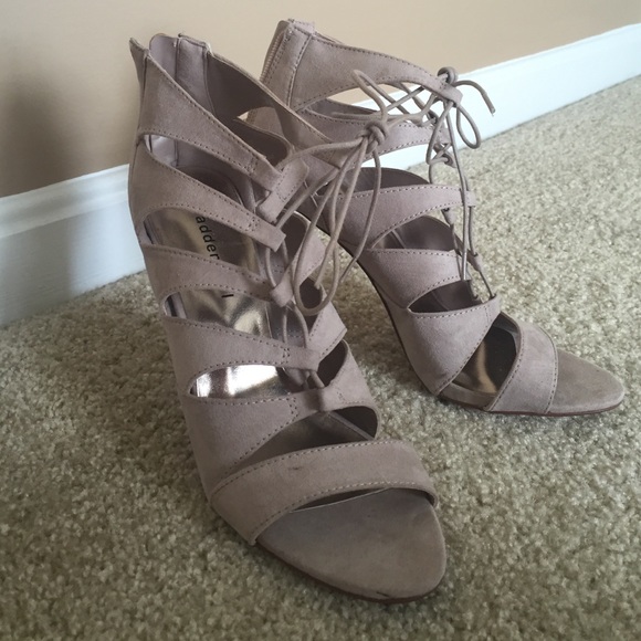 Madden Girl Shoes - Madden Girl Raceyyy Sandals
