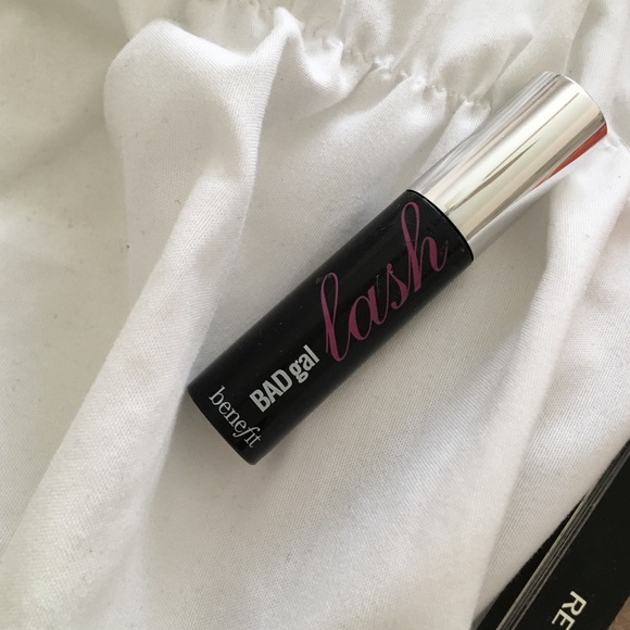 Makeup Bundle - Picture 3 of 4