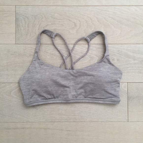 (nwot) lululemon Free To Be Bra