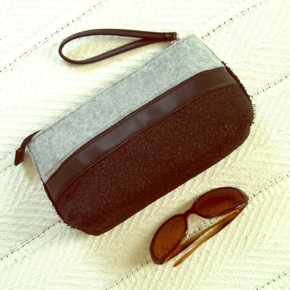 LIMITED EDITION YANKEE CANDLE CO. MAKEUP BAG - Picture 1 of 3