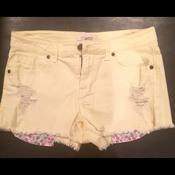 Size 28 Yellow Distressed Shorts