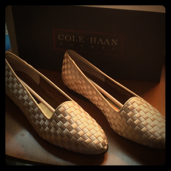 Brand New Cole Haan silk Dunbar