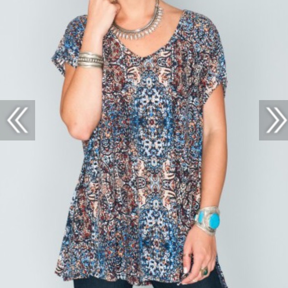 🔴SOLD🔴Show Me Your Mumu Carter Tunic