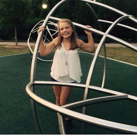 Meet your Posher, Faith - Picture 1 of 1