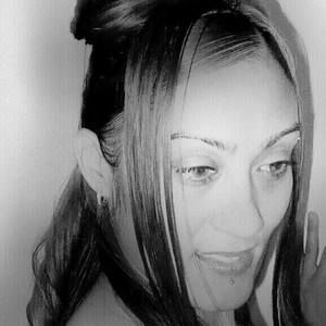 Meet your Posher, Neliana