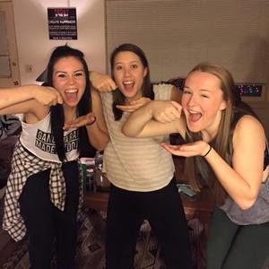 Meet your Posher, Lauren