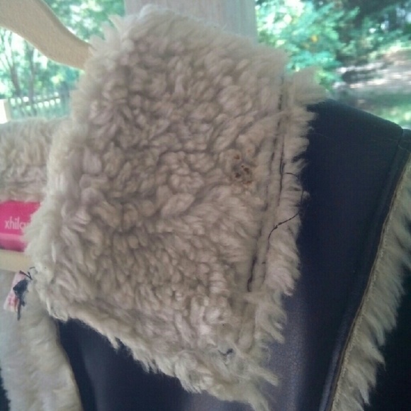 Jacket - Picture 3 of 4