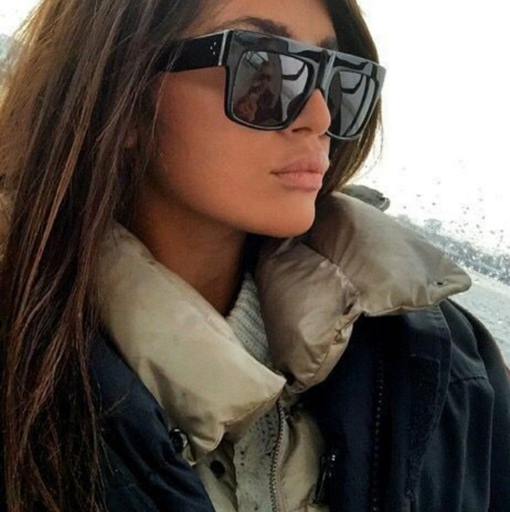 HP ||🌟NEW! Black Flat Top Oversized Square Sunnies "Best Seller" 1 left! - Picture 6 of 8