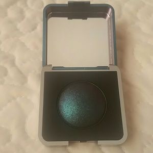 Lise Watier Aurora Iridescent Eyeshadow in Teal