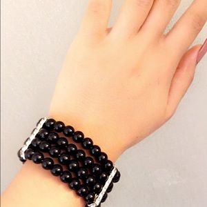 Black pearl bracelet