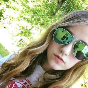 Meet your Posher, Mackenzie