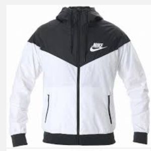 ISO!! Women's Nike Windbreaker