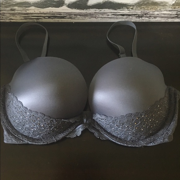 Victoria's Secret bra