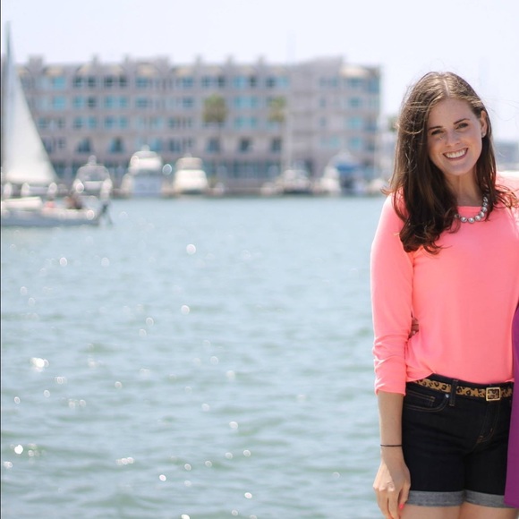 Meet your Posher, Audrey - Picture 3 of 4