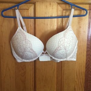 Victoria secret bombshell bra
