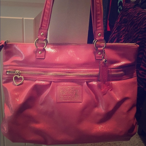 Large coach purse! Great condition!