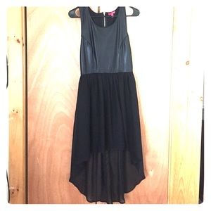 Black dress, Medium