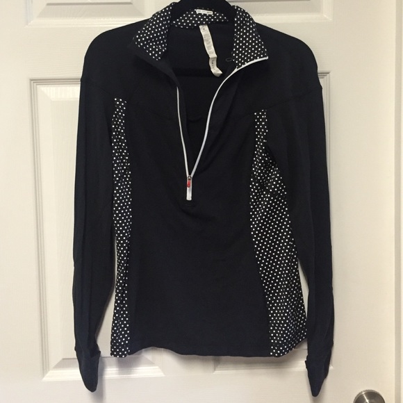 Black Lululemon long sleeve top