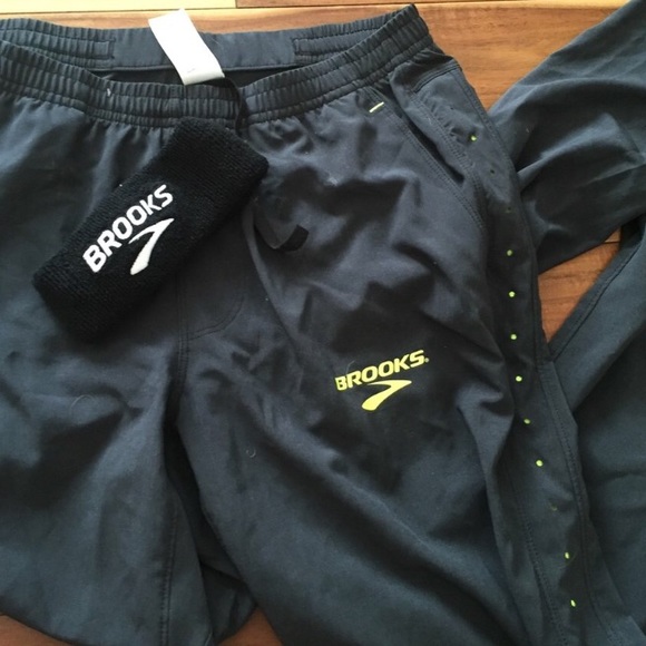 Brooks Bundle! - Picture 2 of 3
