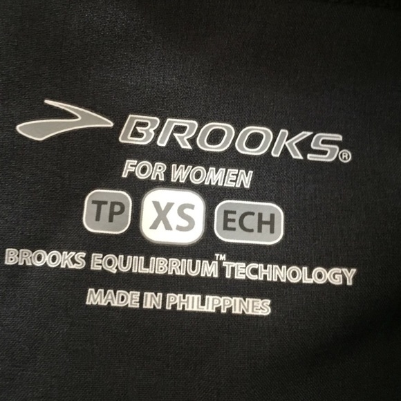 Brooks Bundle! - Picture 3 of 3