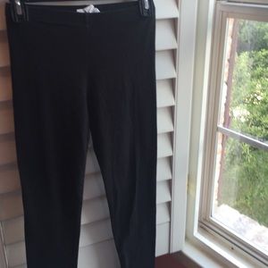 Black leggings sold in bundle