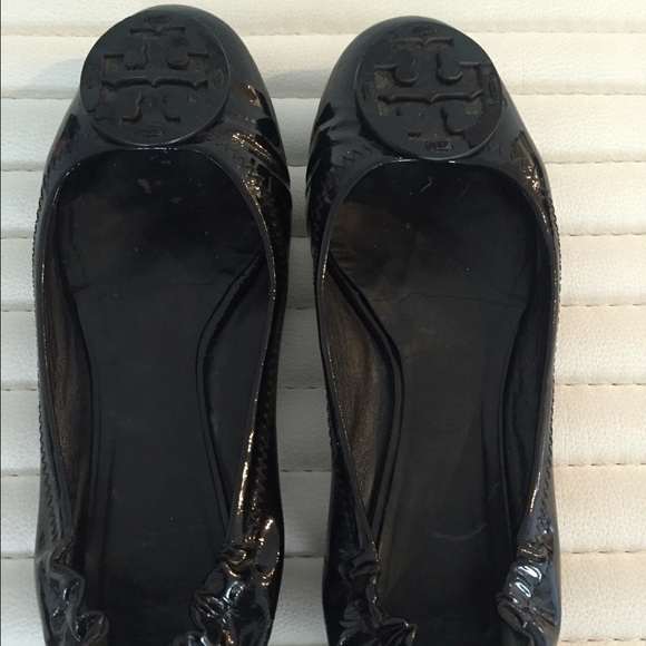 Black patent Tory Burch flats