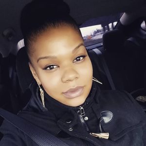 Meet your Posher, Samantha