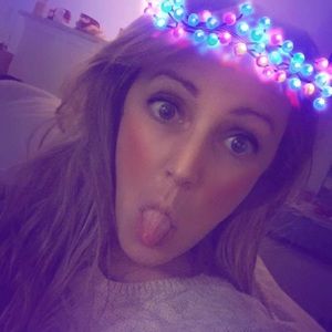 Meet your Posher, Jenn