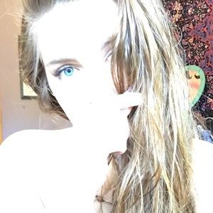 Meet your Posher, Allyson