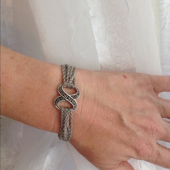 Vintage Sterling Silver Marcasite bracelet.