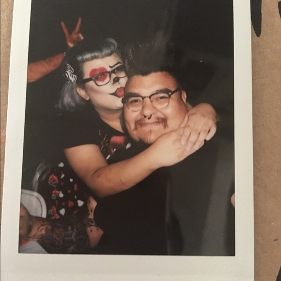 Meet your Posher, Evy - Picture 4 of 4