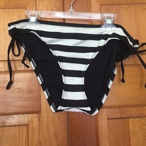 Black and white bikini bottoms