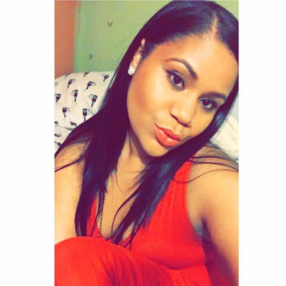 Meet your Posher, Raylette - Picture 1 of 1