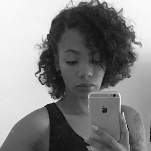 Meet your Posher, Jacquelyn - Picture 1 of 1