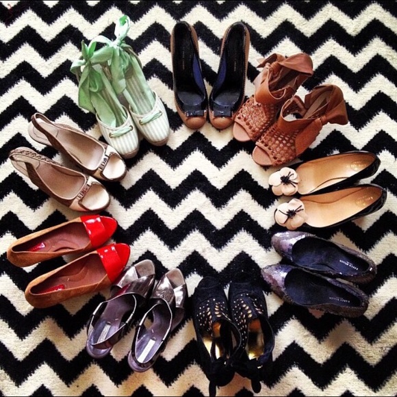 Meet your Posher, Kat - Picture 2 of 3