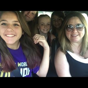 Meet your Posher, Nikki