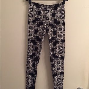 Charlotte Russe Leggings