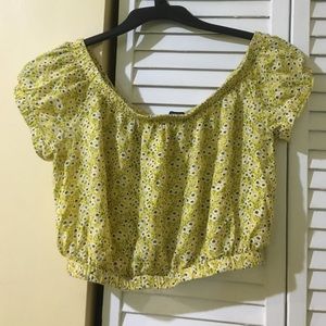 Floral of the shoulder crop top