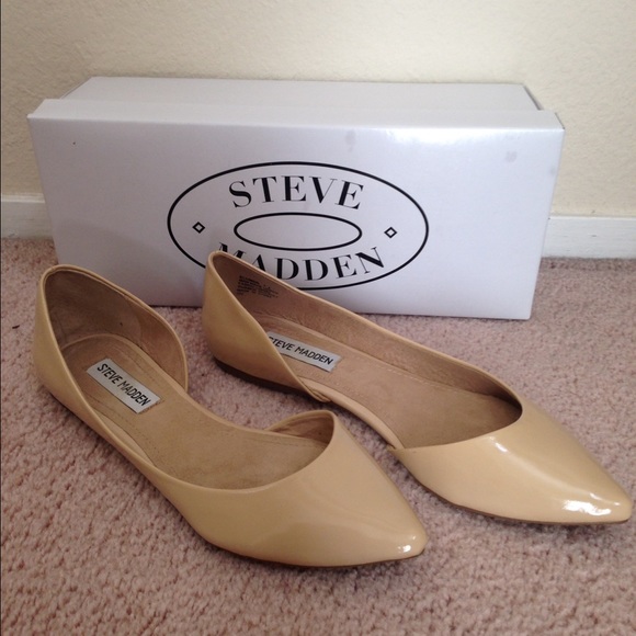 Steve Madden Elusion Flats