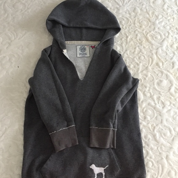 VS PINK Gray 3/4 Sleeve Sweatshirt