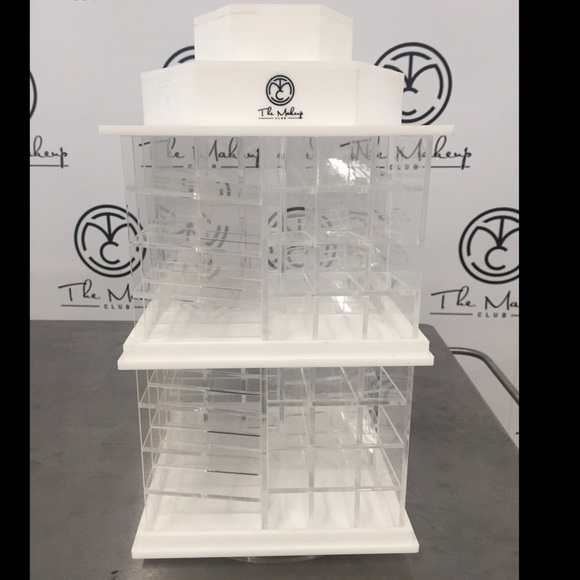 💄BRAND NEW💄 Rotating acrylic lipstick holder!