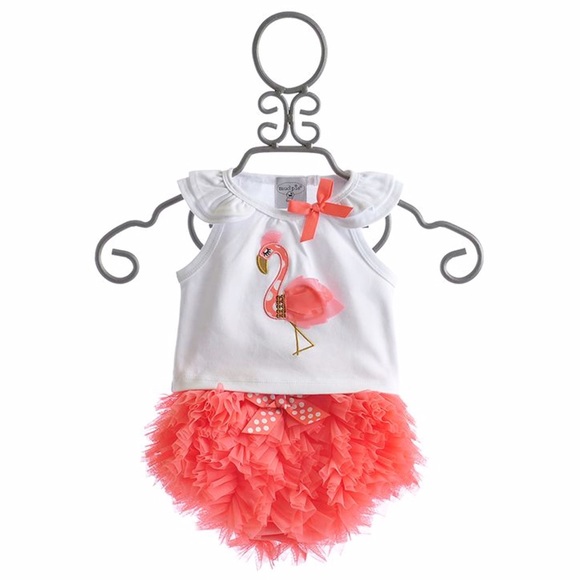 🚫❌SOLD❌🚫Flamingo diaper cover set 9-12 months