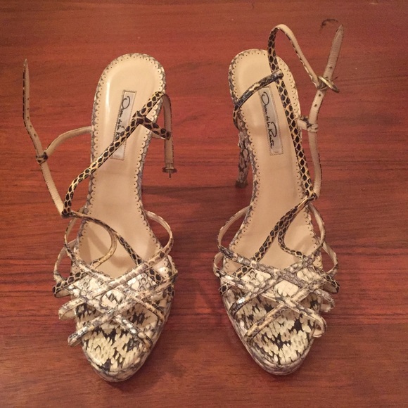 Oscar de la Renta snakeskin heels size UK 40