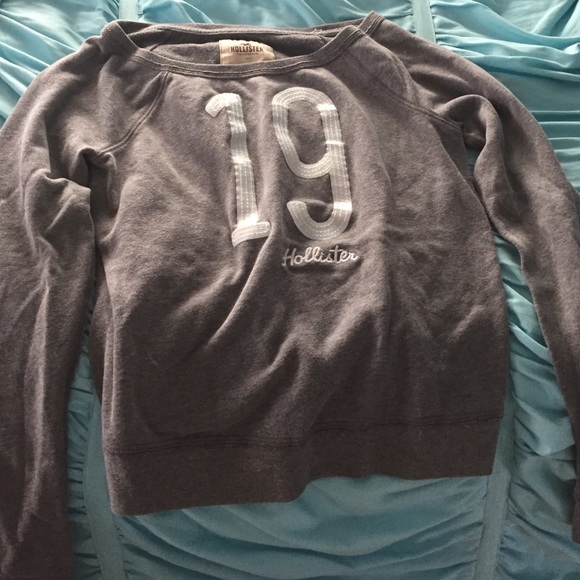 Sweater - Picture 1 of 1