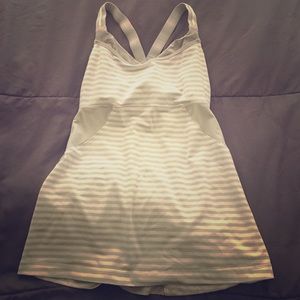 LuLulemon stripped tank top