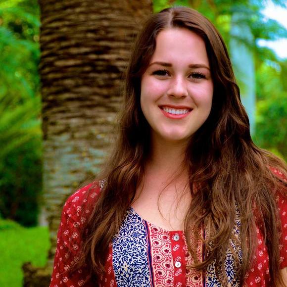 Meet your Posher, Tara