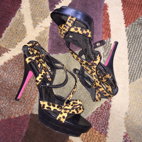 ✨ Betsey Johnson Heels ✨