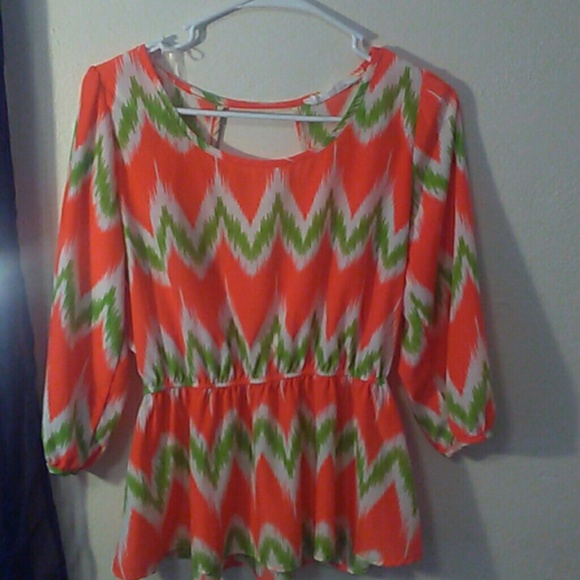 Very cute and bright dressy shirt